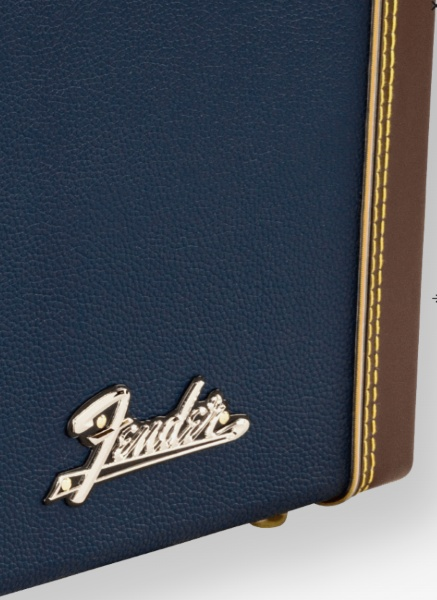 Case Fender Classic Series Wood Case Stra...